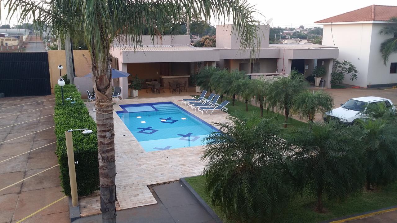 Savana Park Hotel Andradina Ngoại thất bức ảnh